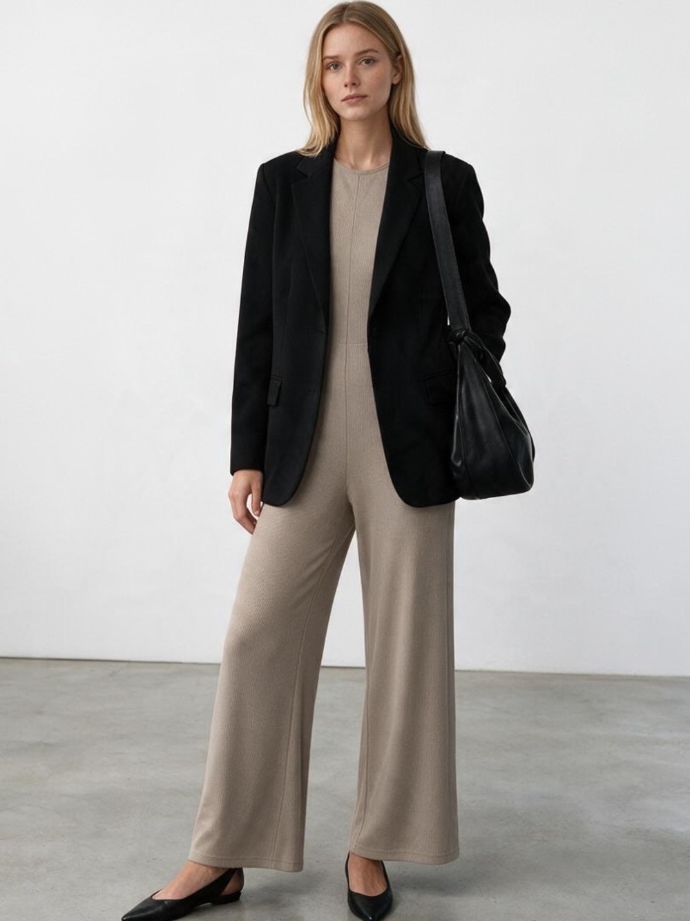 Aritzia Babaton Elegant Modern Taupe Distinction Sleeveless Jumpsuit size XL